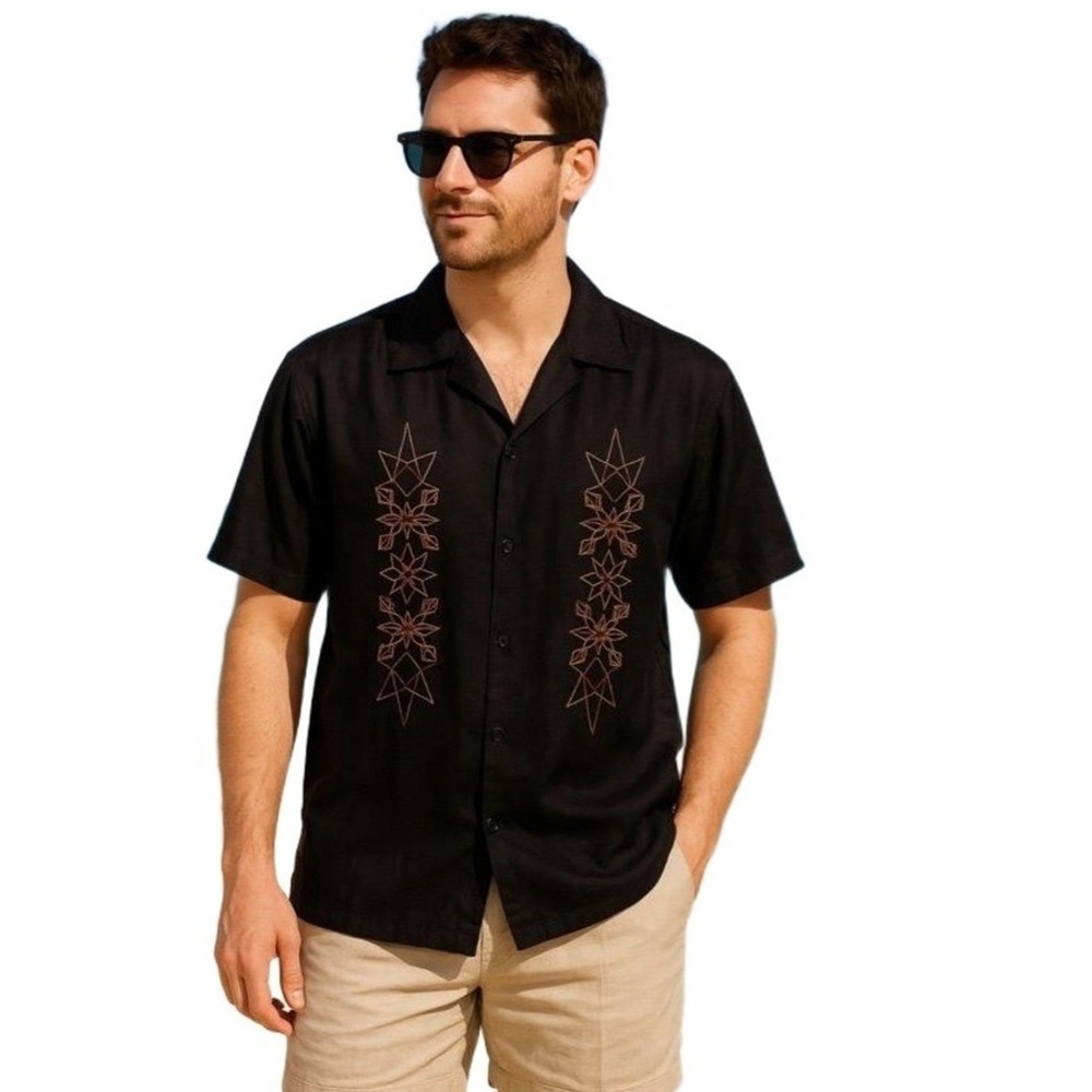 John Henry Shirt Men's Medium Black Embroidered Short Sleeve Button up Guayabera